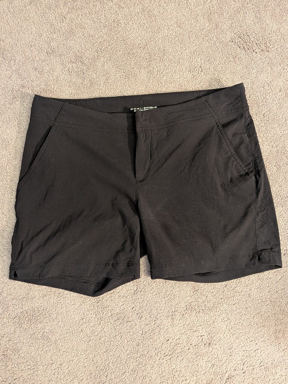 Columbia Women's Black Shorts, size 10